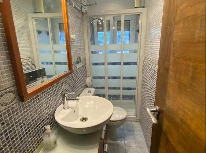 Appartamento Aurrekoetxea 36 Vacation Rental, 5d *